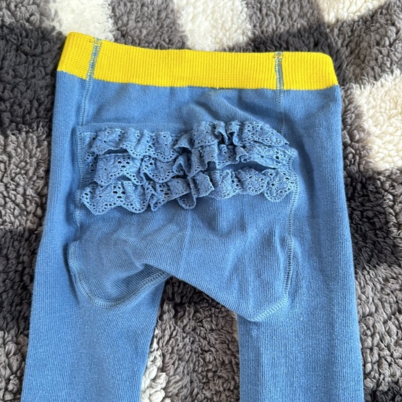 Mini Boden 2-3Y Sea Mist Blue & Yellow Gold Footed Ruffle Cable Knit Tights - Picture 1 of 7